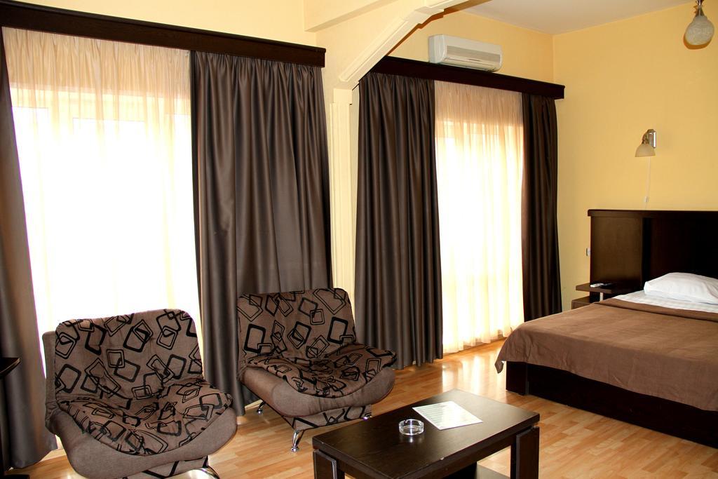 Avenue Hotel Tbilisi Rum bild