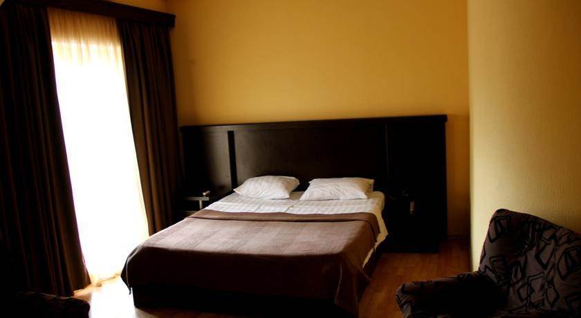 Avenue Hotel Tbilisi Exteriör bild